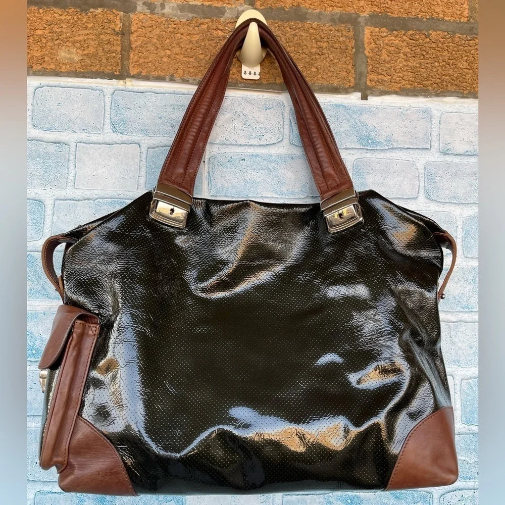 PAURIC SWEENEY Patent leather tote